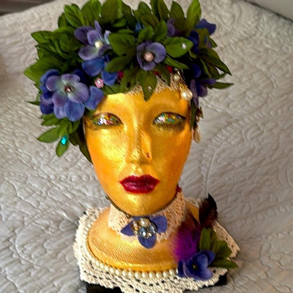 Floral Gold Mannequin Head Planter Large - Picture 2 of 10
